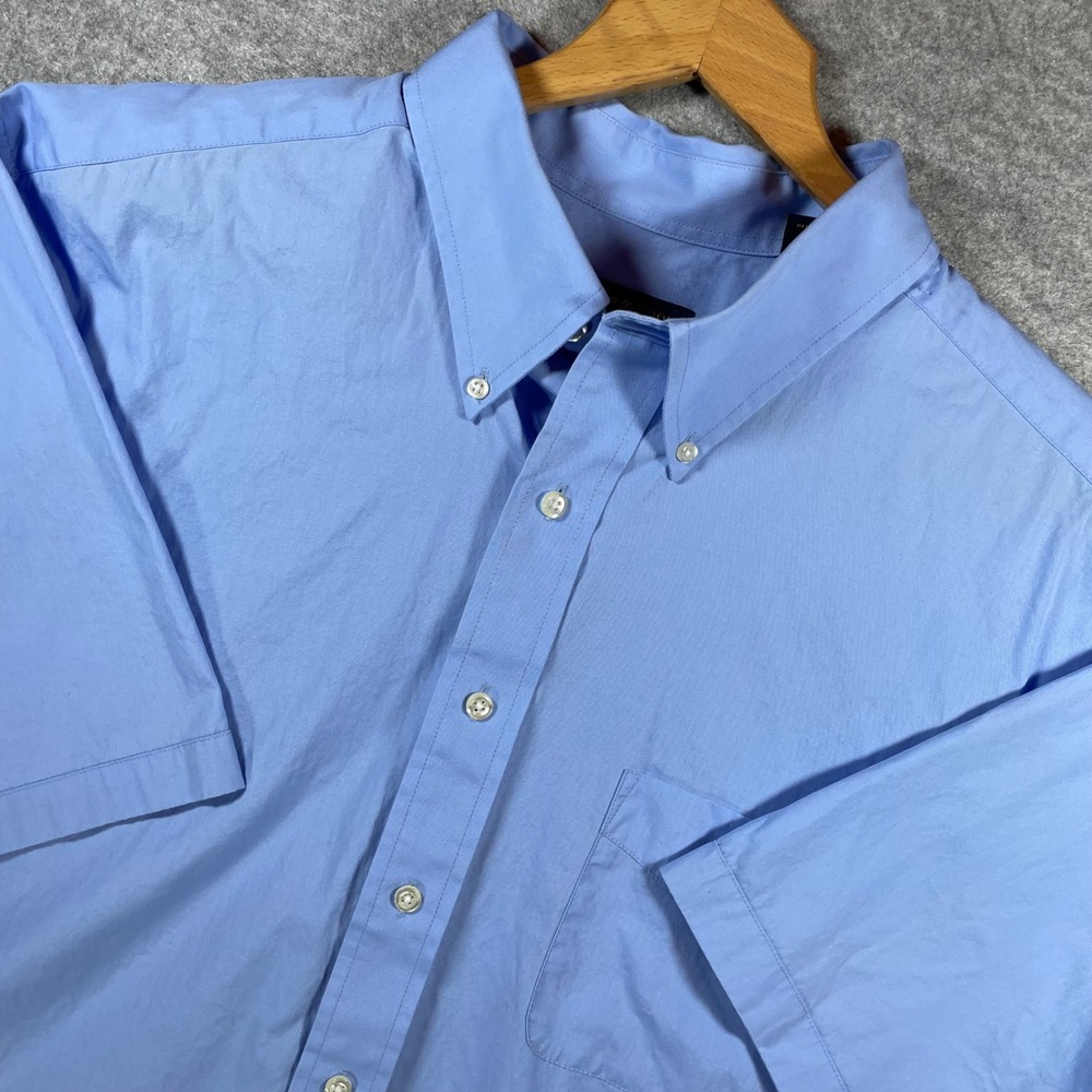 Club Room Mens XL Light Blue Short Sleeve Button Down Easy Care Cotton Shirtโ